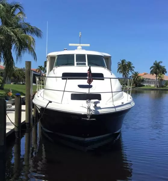 2005 Sea Ray 40 Motor Yacht