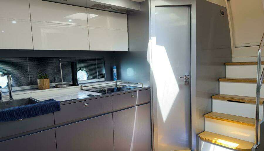 2013 Azimut Atlantis