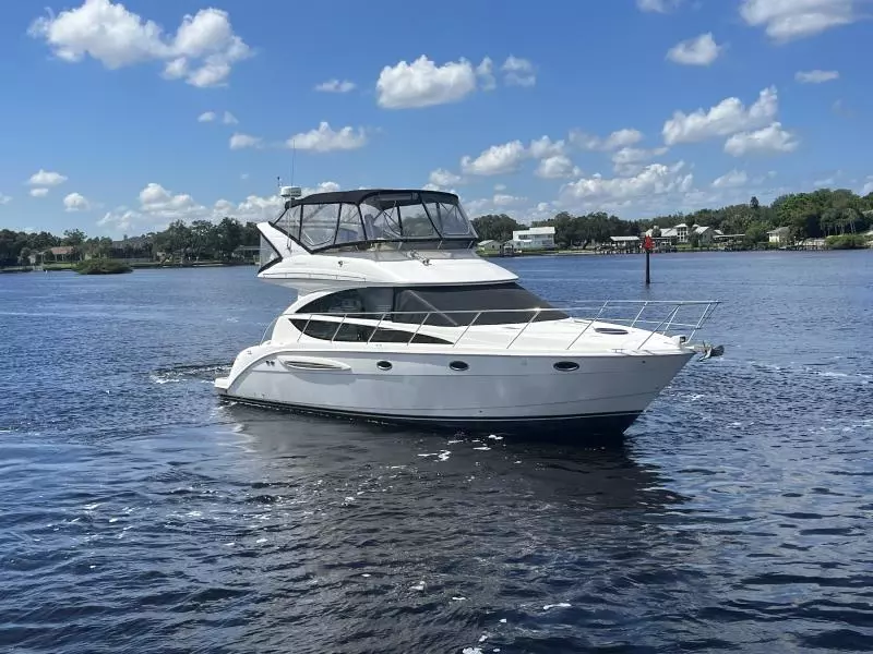 2007 Meridian 391 Sedan Bridge