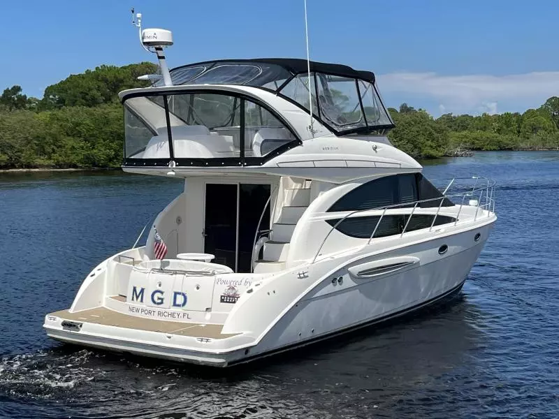 2007 Meridian 391 Sedan Bridge