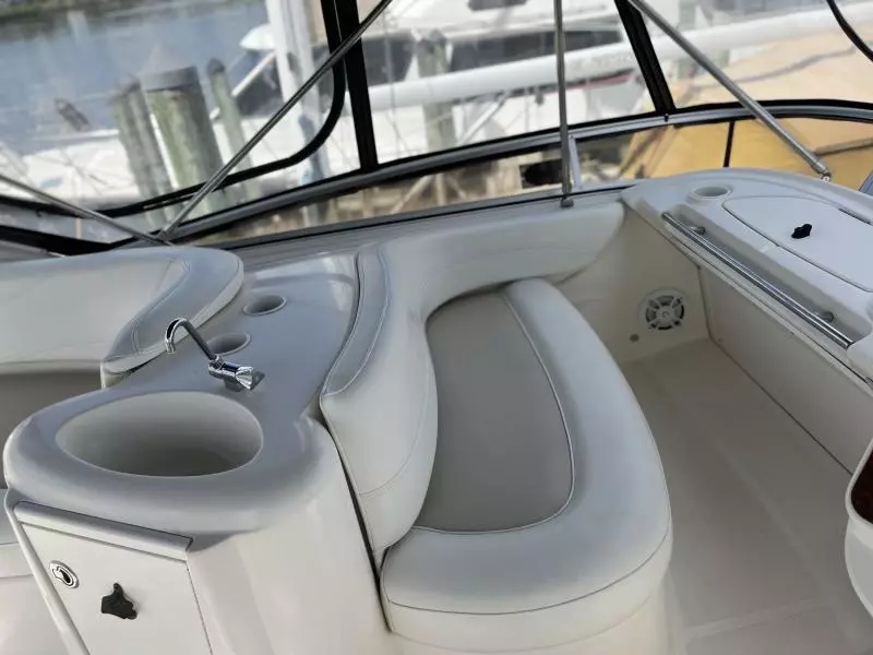 2007 Meridian 391 Sedan Bridge