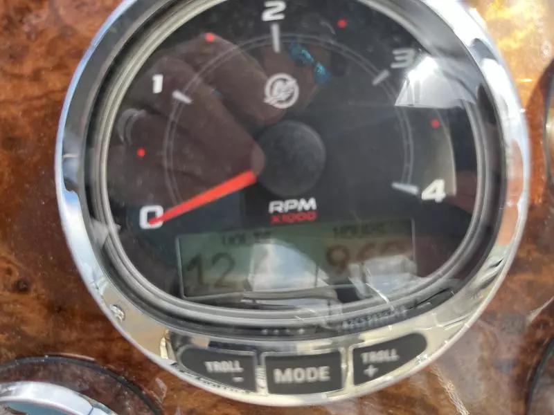 2007 Meridian 391 Sedan Bridge