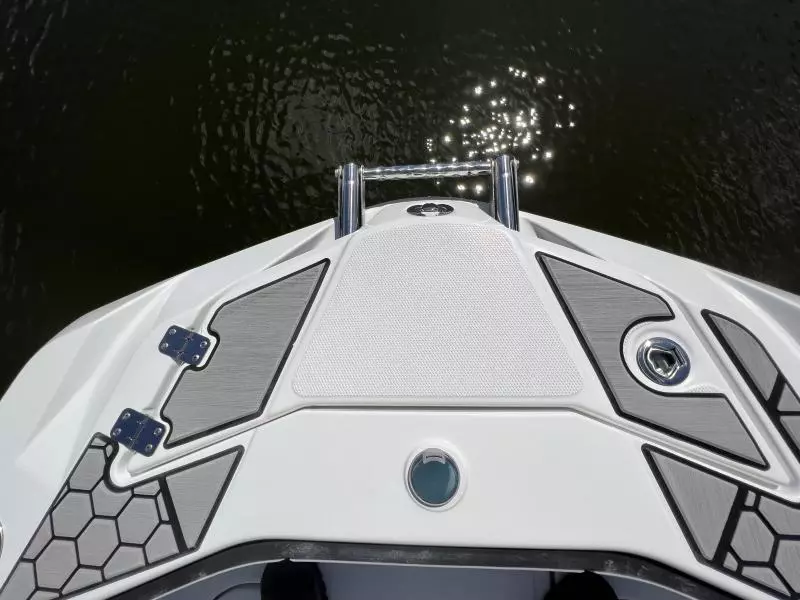 2020 Scarab 255 ID Open