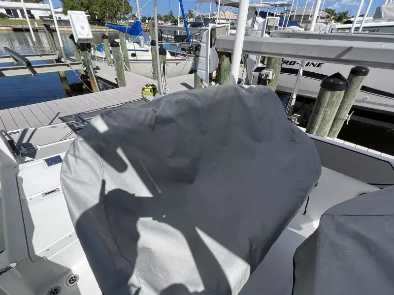 2020 Scarab 255 ID Open