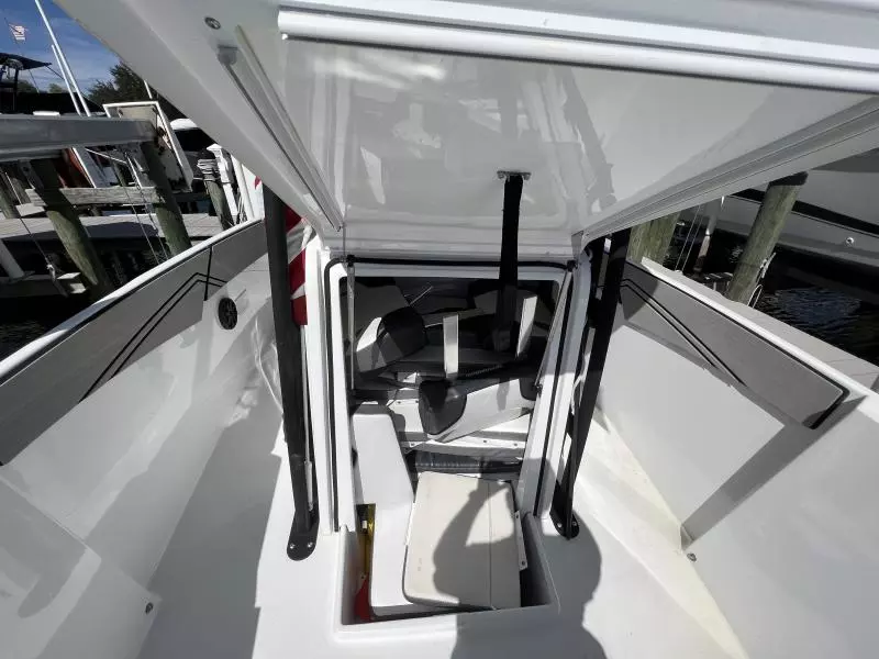 2020 Scarab 255 ID Open