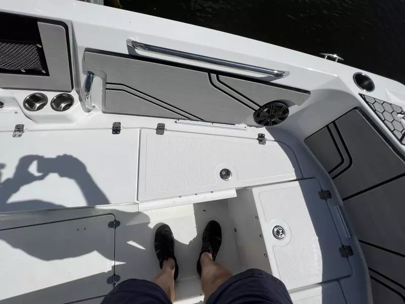 2020 Scarab 255 ID Open