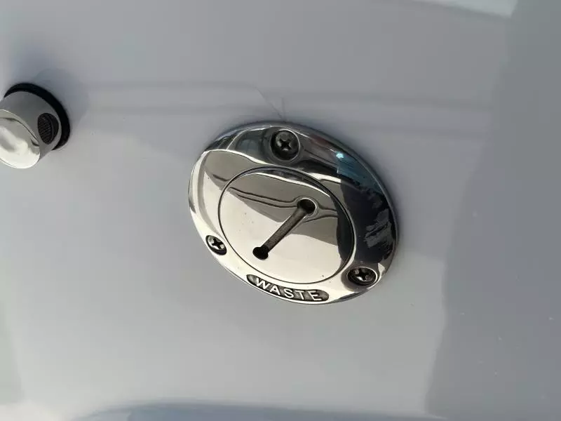 2020 Scarab 255 ID Open