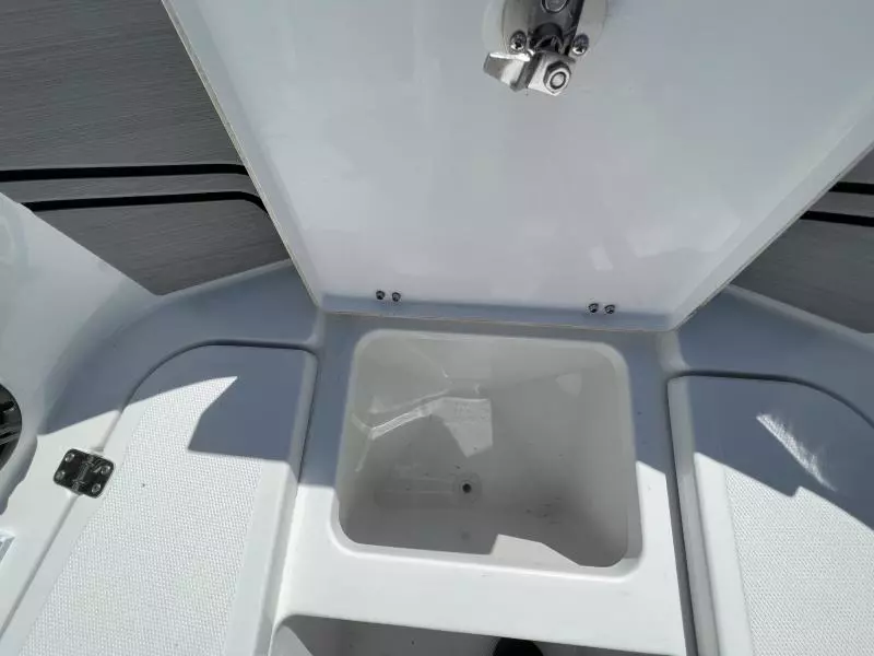 2020 Scarab 255 ID Open