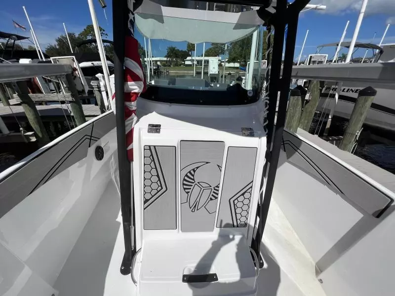 2020 Scarab 255 ID Open