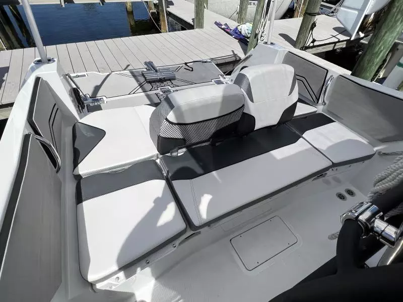 2020 Scarab 255 ID Open