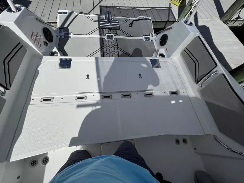 2020 Scarab 255 ID Open