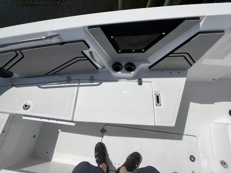 2020 Scarab 255 ID Open