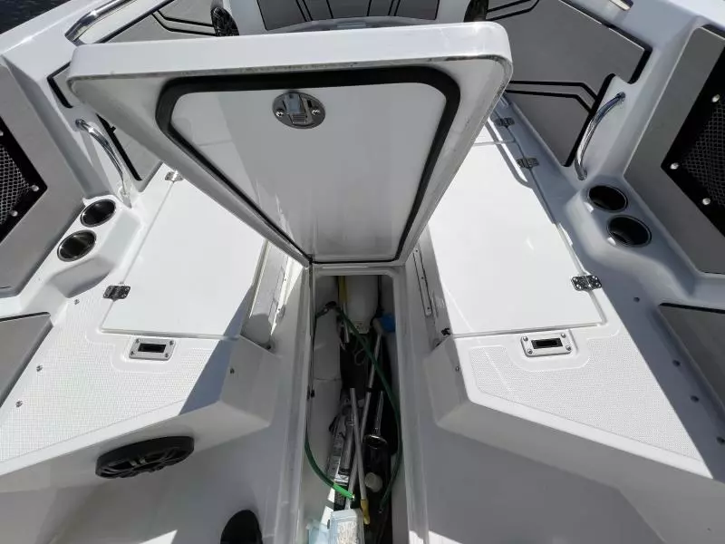 2020 Scarab 255 ID Open