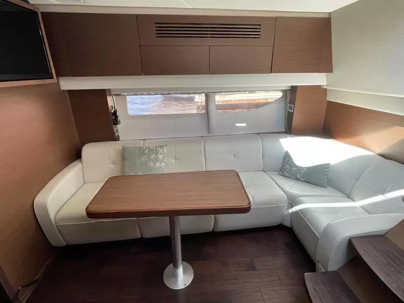 2014 Sea Ray 470 Sundancer