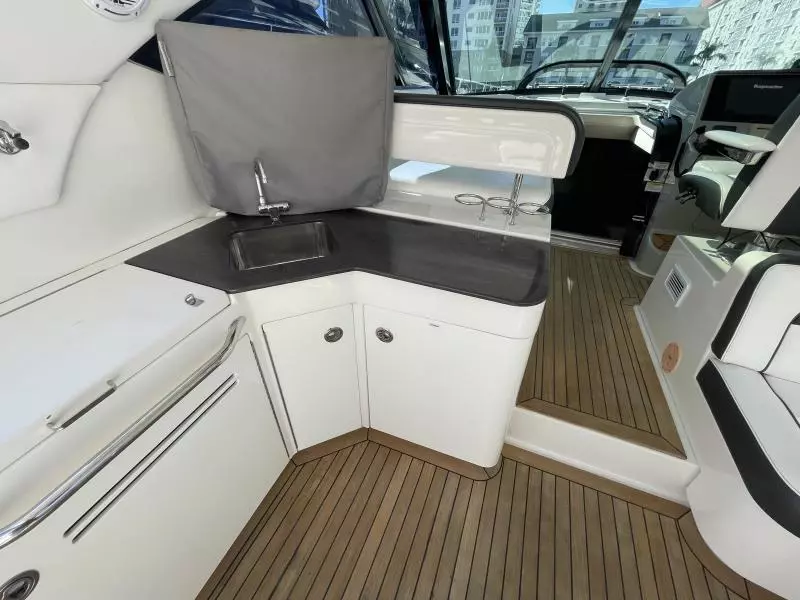 2014 Sea Ray 470 Sundancer