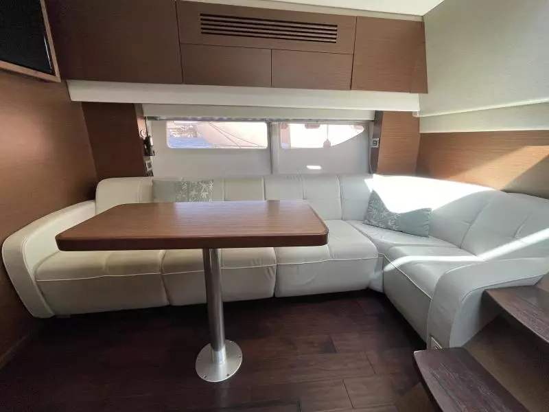 2014 Sea Ray 470 Sundancer