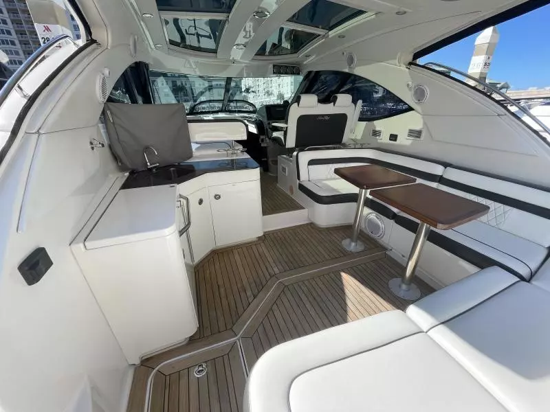 2014 Sea Ray 470 Sundancer