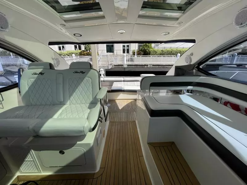 2014 Sea Ray 470 Sundancer