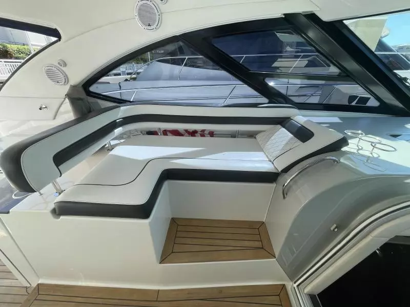 2014 Sea Ray 470 Sundancer