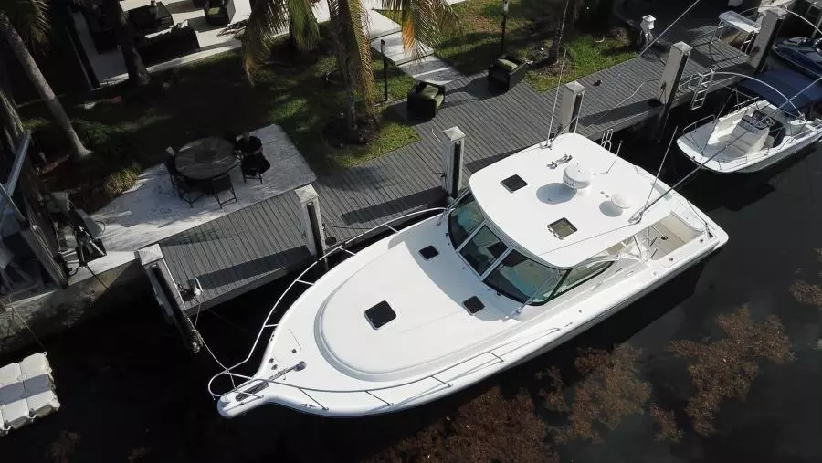 2008 Tiara Yachts 3800 Open