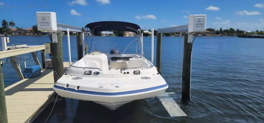2006 Hurricane 232 Fundeck