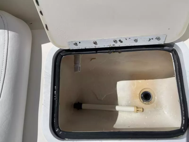 2006 Hurricane 232 Fundeck