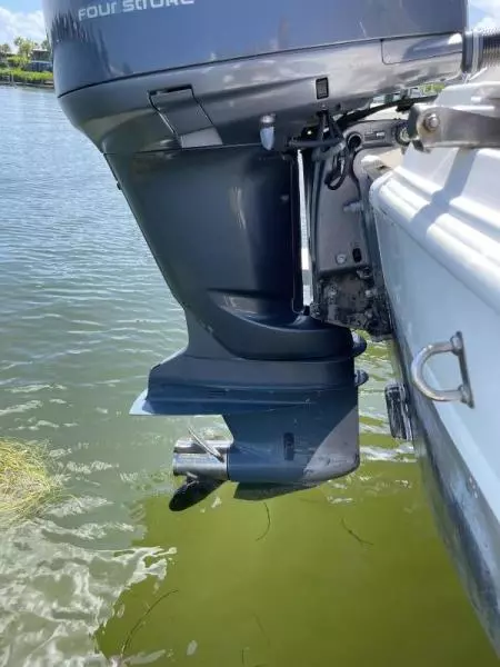 2006 Hurricane 232 Fundeck