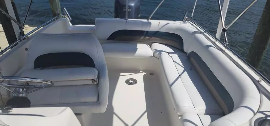 2006 Hurricane 232 Fundeck