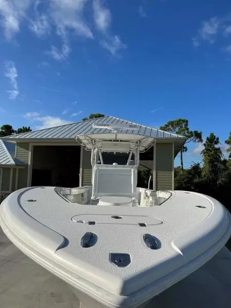 2016 Yellowfin Center Console