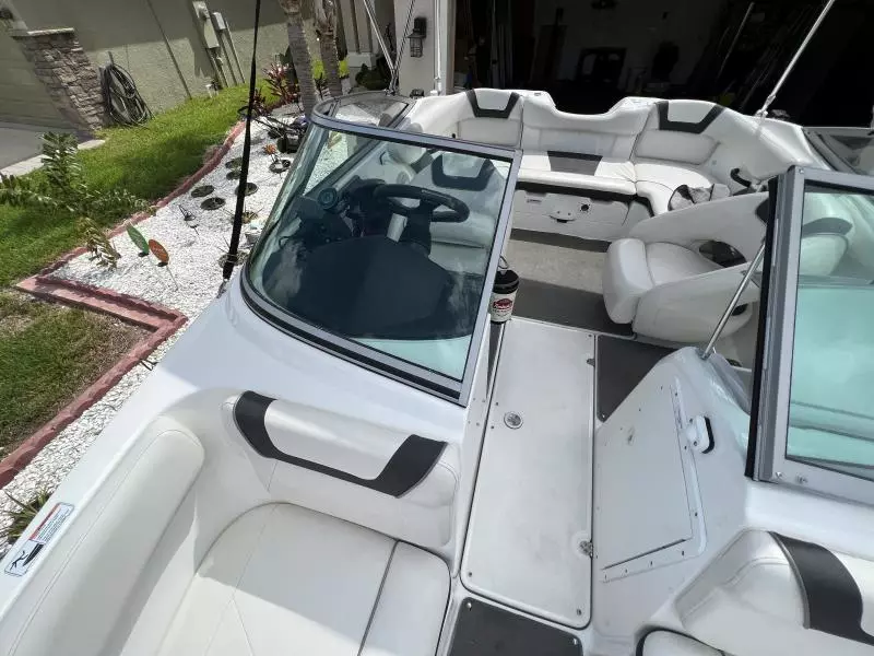 2013 Yamaha Boats 190 SX