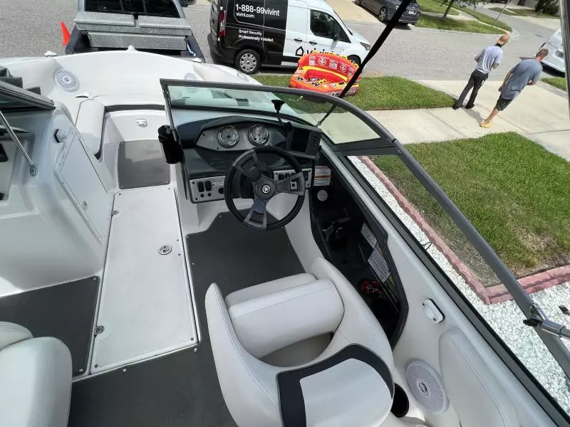2013 Yamaha Boats 190 SX