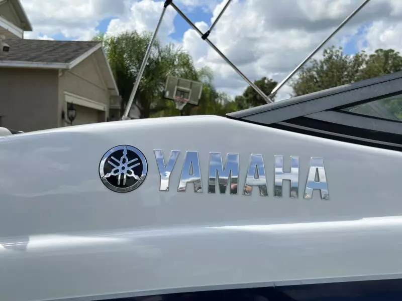 2013 Yamaha Boats 190 SX