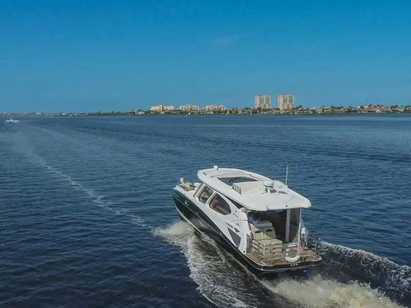 2017 Floe Craft Afina 3950