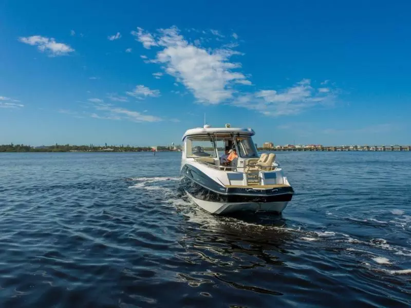 2017 Floe Craft Afina 3950