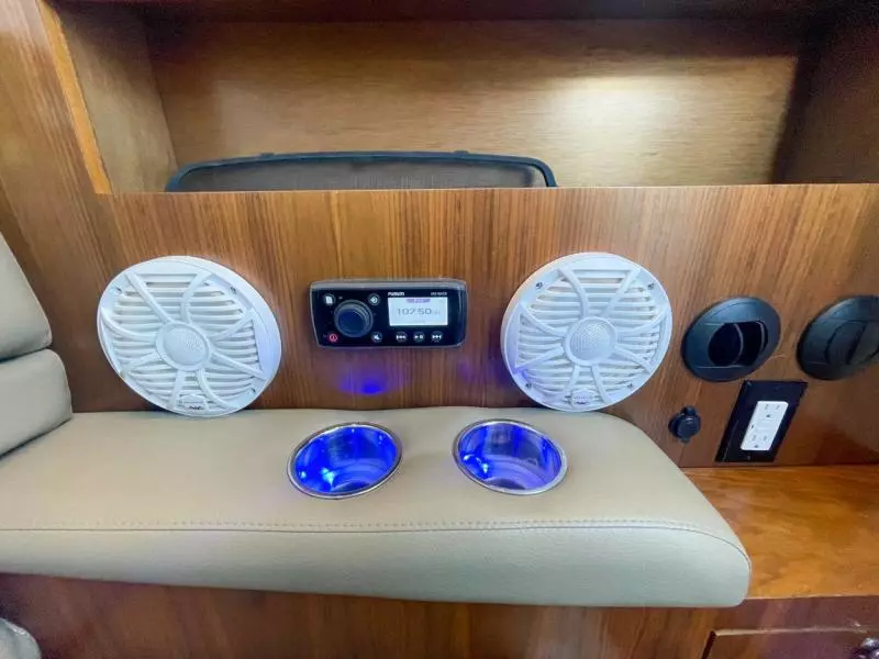 2017 Floe Craft Afina 3950