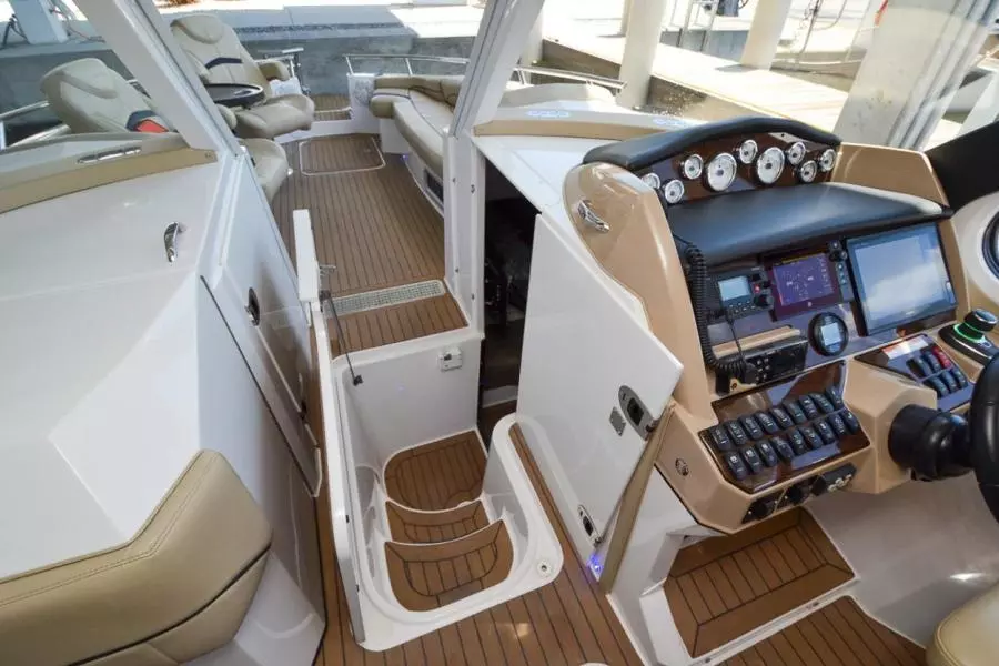 2017 Floe Craft Afina 3950