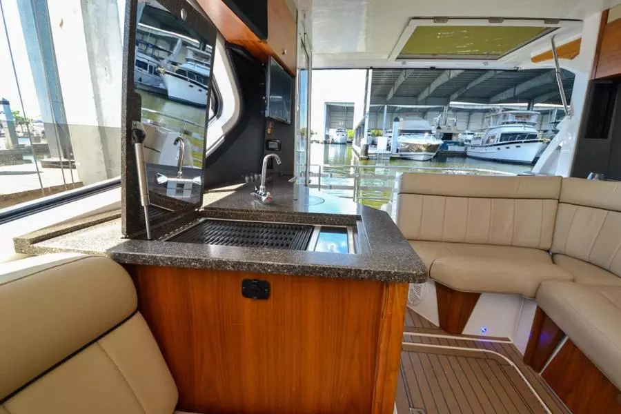 2017 Floe Craft Afina 3950