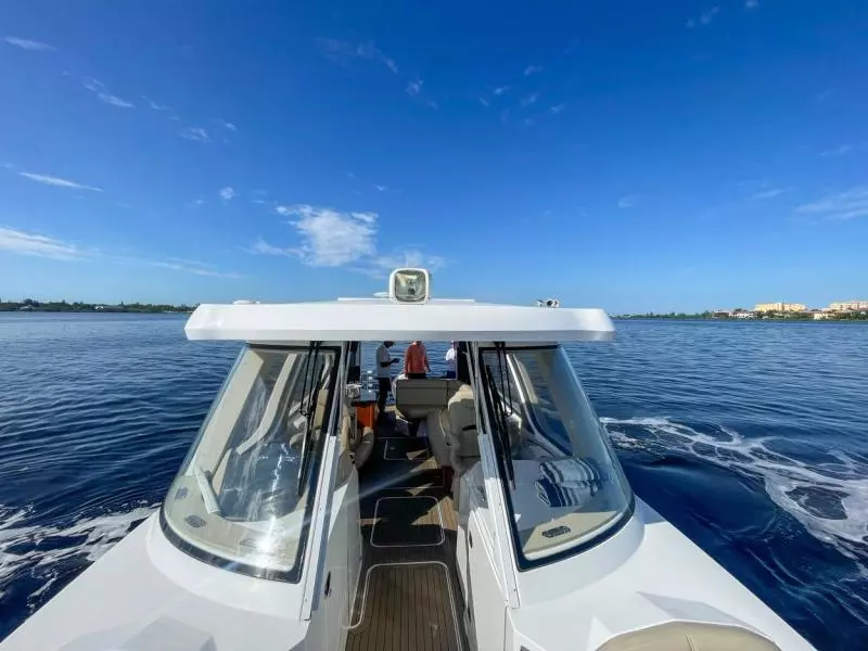 2017 Floe Craft Afina 3950