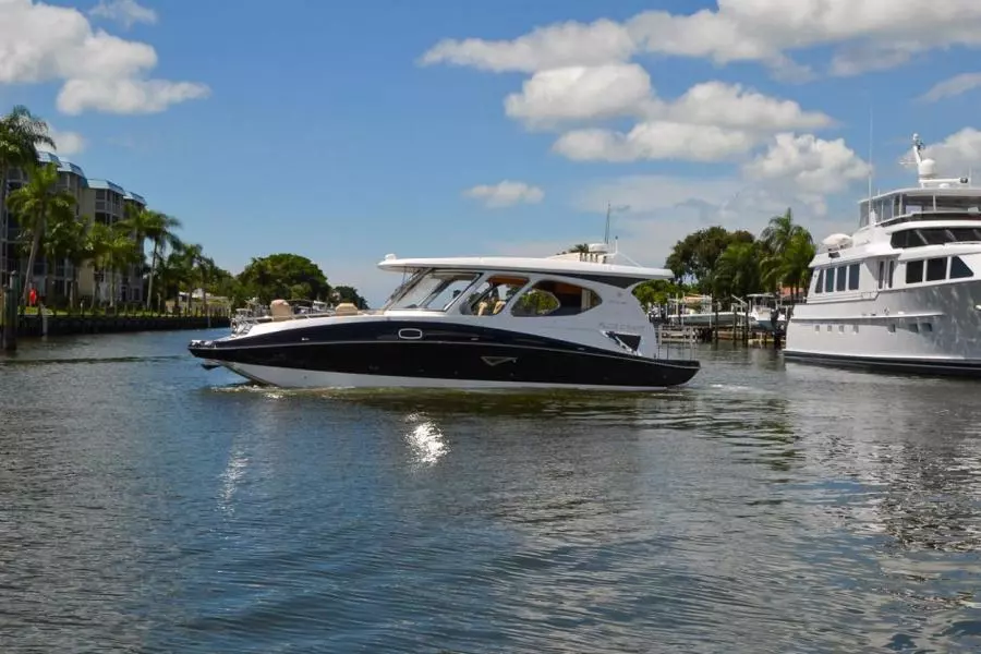 2017 Floe Craft Afina 3950