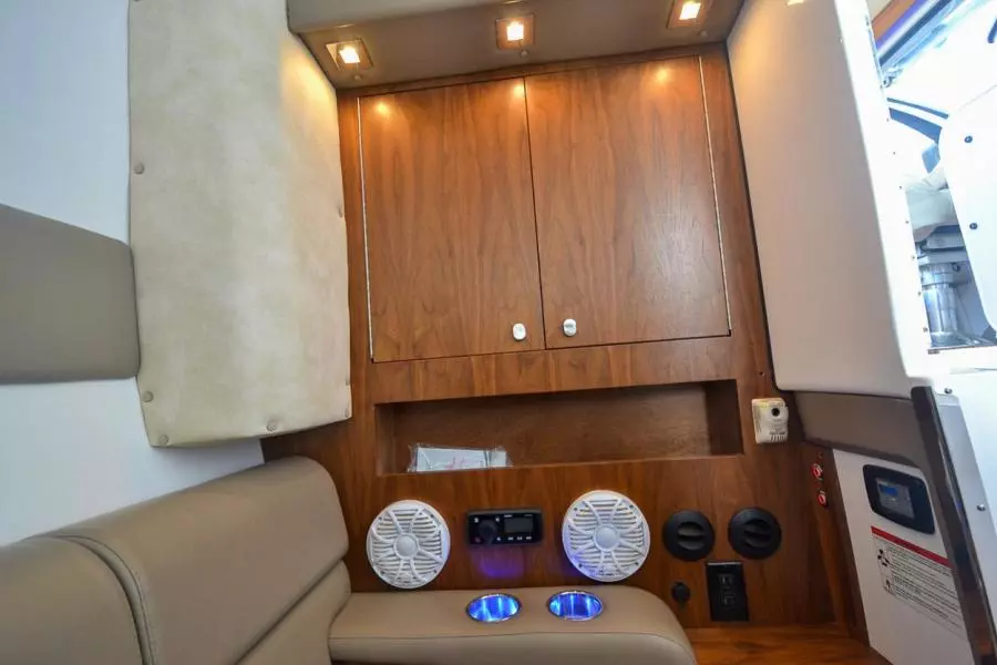 2017 Floe Craft Afina 3950