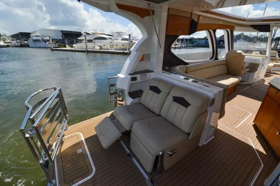 2017 Floe Craft Afina 3950