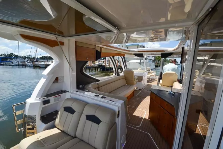 2017 Floe Craft Afina 3950