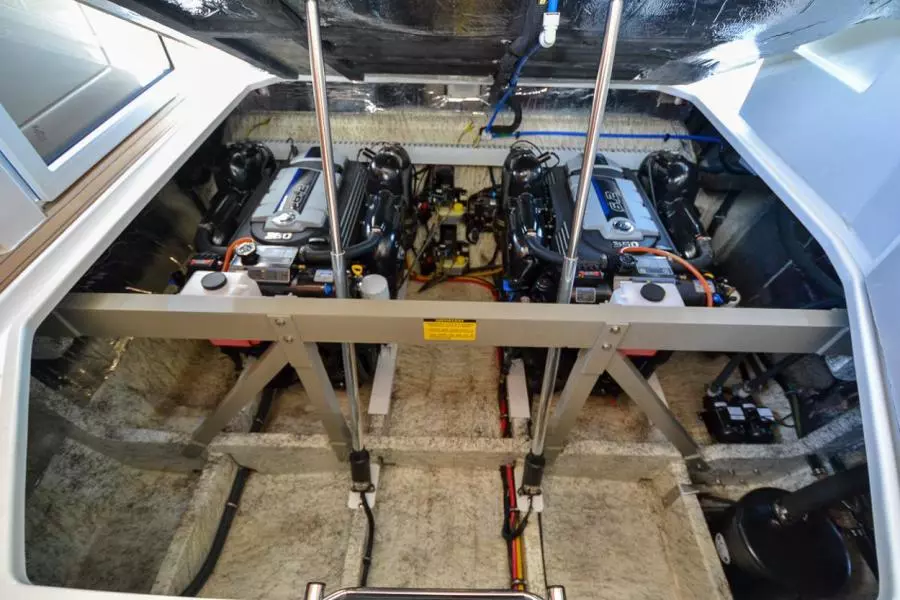 2017 Floe Craft Afina 3950