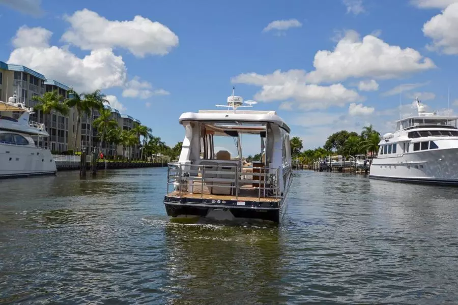 2017 Floe Craft Afina 3950