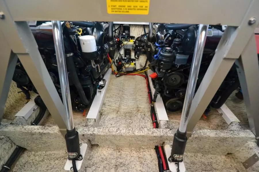 2017 Floe Craft Afina 3950