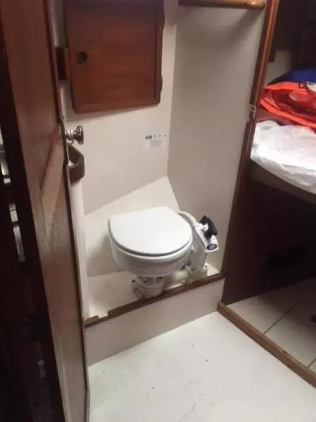 1976 Heritage Yacht Intrepid 35