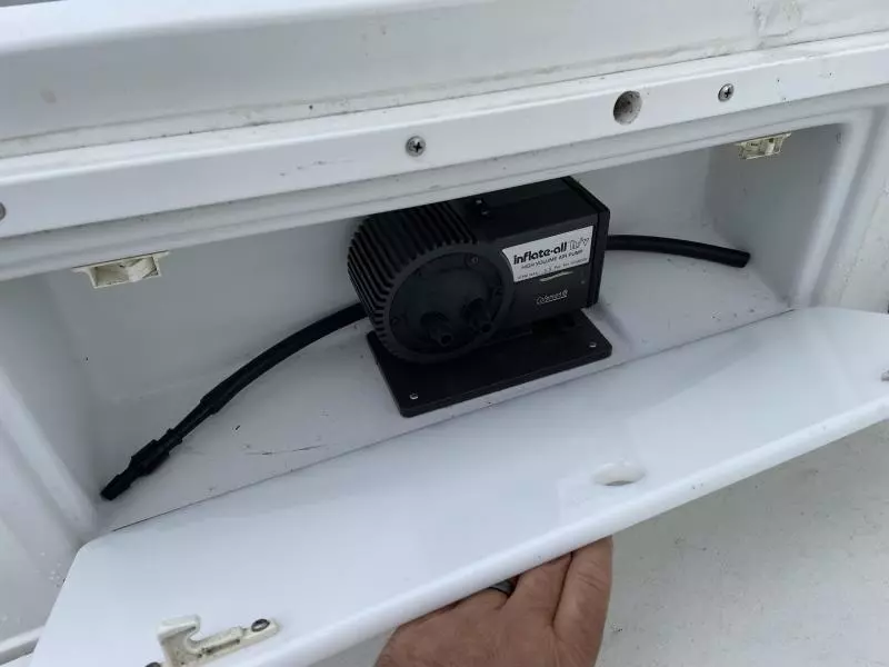 2001 Cobalt 206 Bowrider