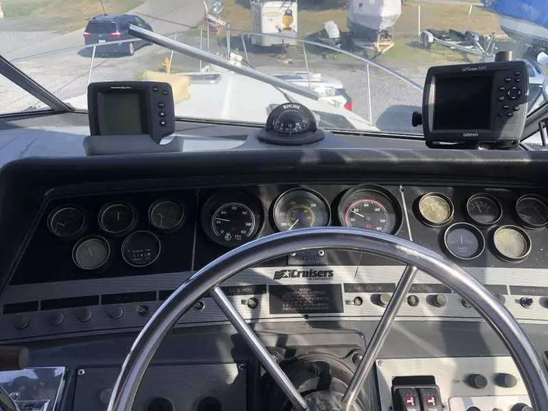 1986 Cruisers Esprit 3370