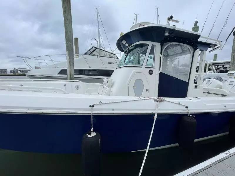 2007 Everglades 290 Pilot