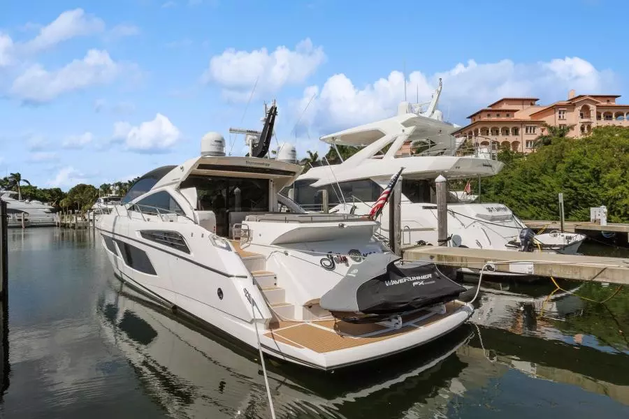 2018 Sunseeker Predator 68